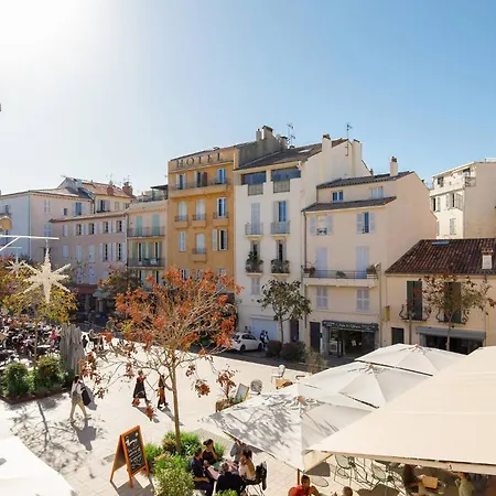 Calypso- Superbe Perle, Vieil Antibes, Wifi, Climatisation